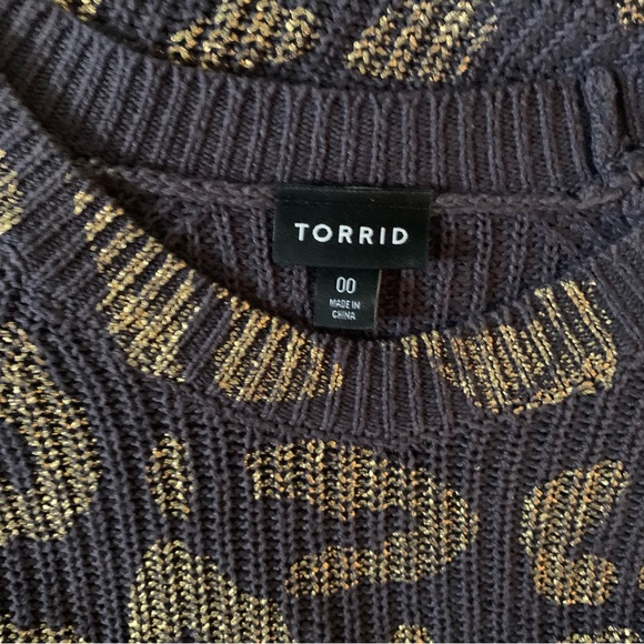 TORRID 🐆 Leopard Print Ribbed Sweater Plus Size 00 Gold Foil Shimmer Knit Grey - Picture 6 of 8